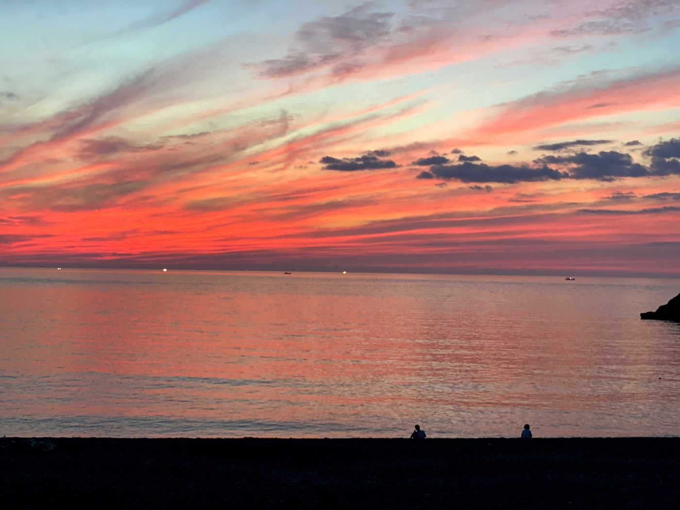 夕焼けの海